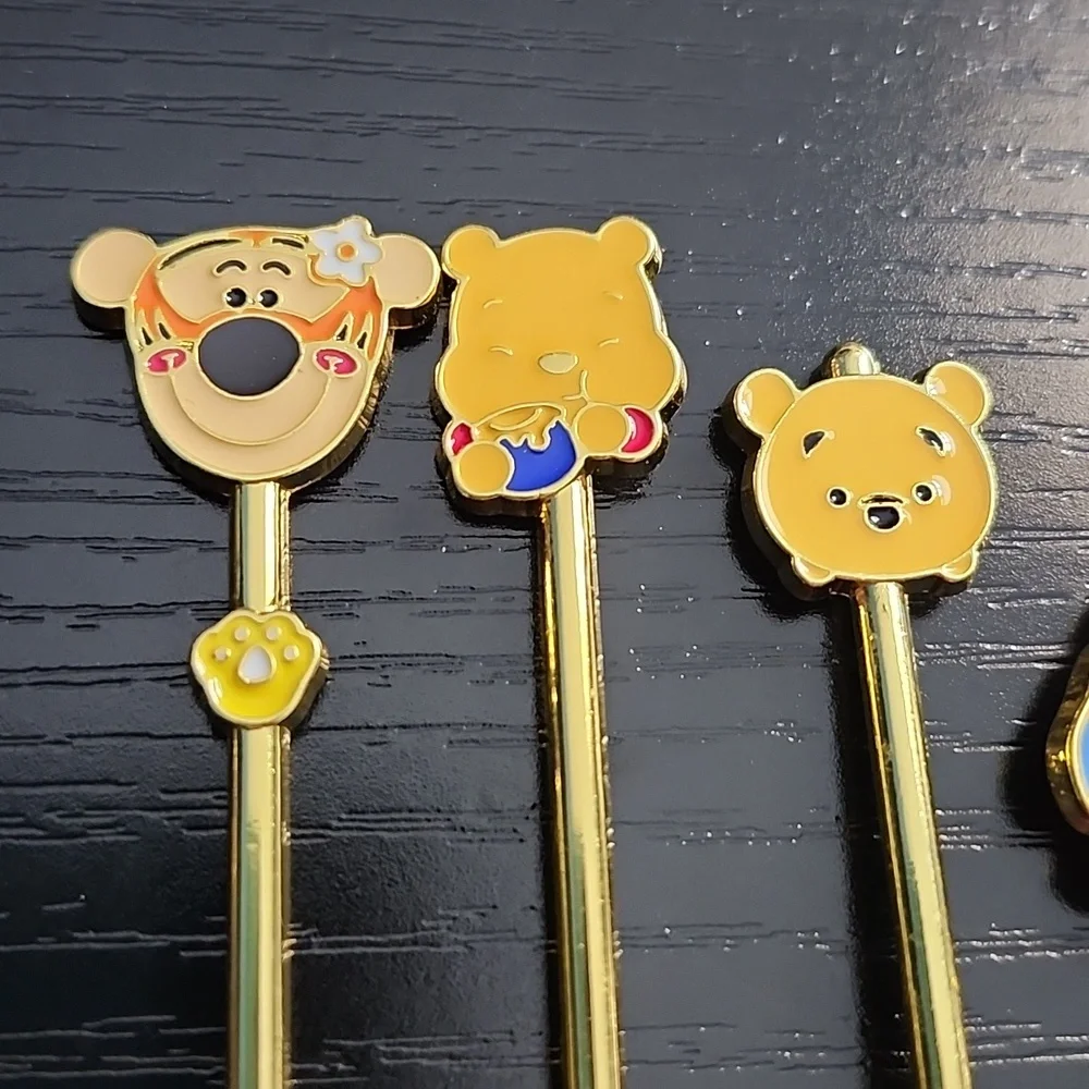 Disney's Winnie the Pooh Makeup Brush Set